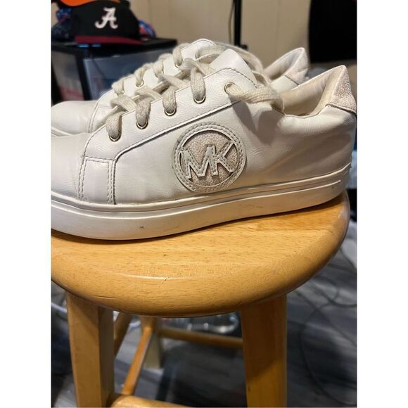 MK womens shoes - Picture 2 of 6